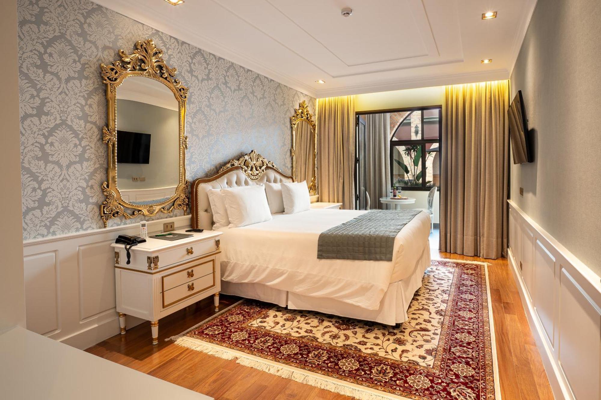 Pousada Luis XV Campos do Jordão المظهر الخارجي الصورة Deluxe Room