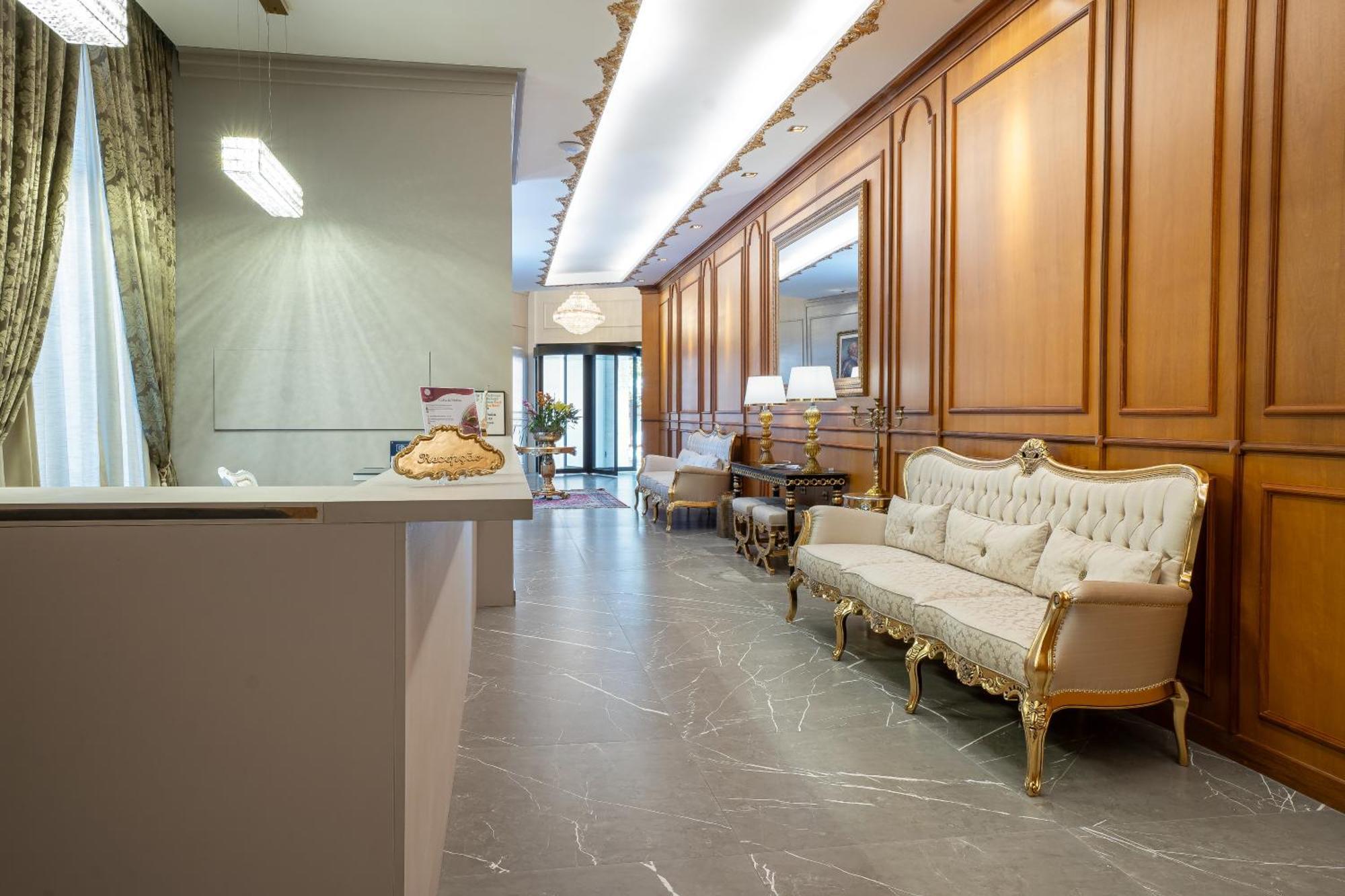 Pousada Luis XV Campos do Jordão المظهر الخارجي الصورة Interior of the hotel